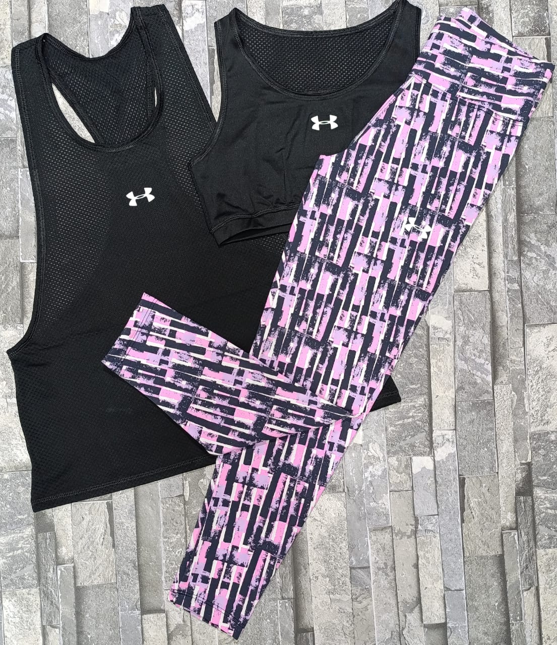 CONJUNTO TRIO LEGGINS, TOP Y BLUSA