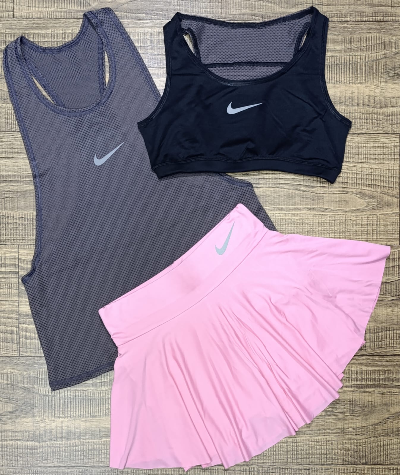 CONJUNTO TRIO FALDA, TOP, BLUSA