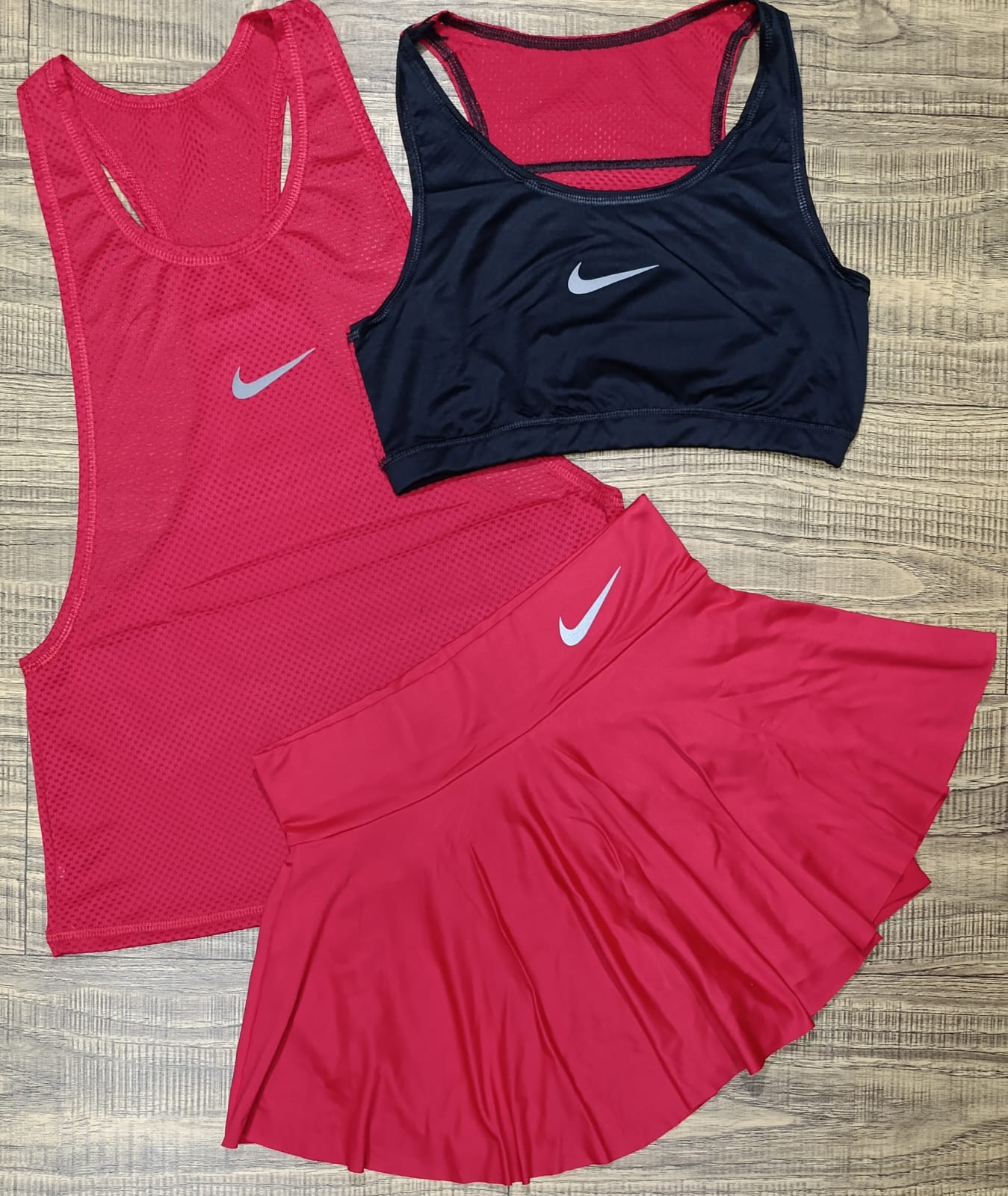 CONJUNTO TRIO FALDA, TOP, BLUSA