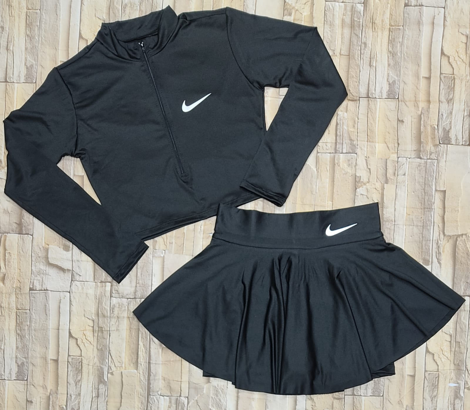 CONJUNTO DUO FALDA, BUZO