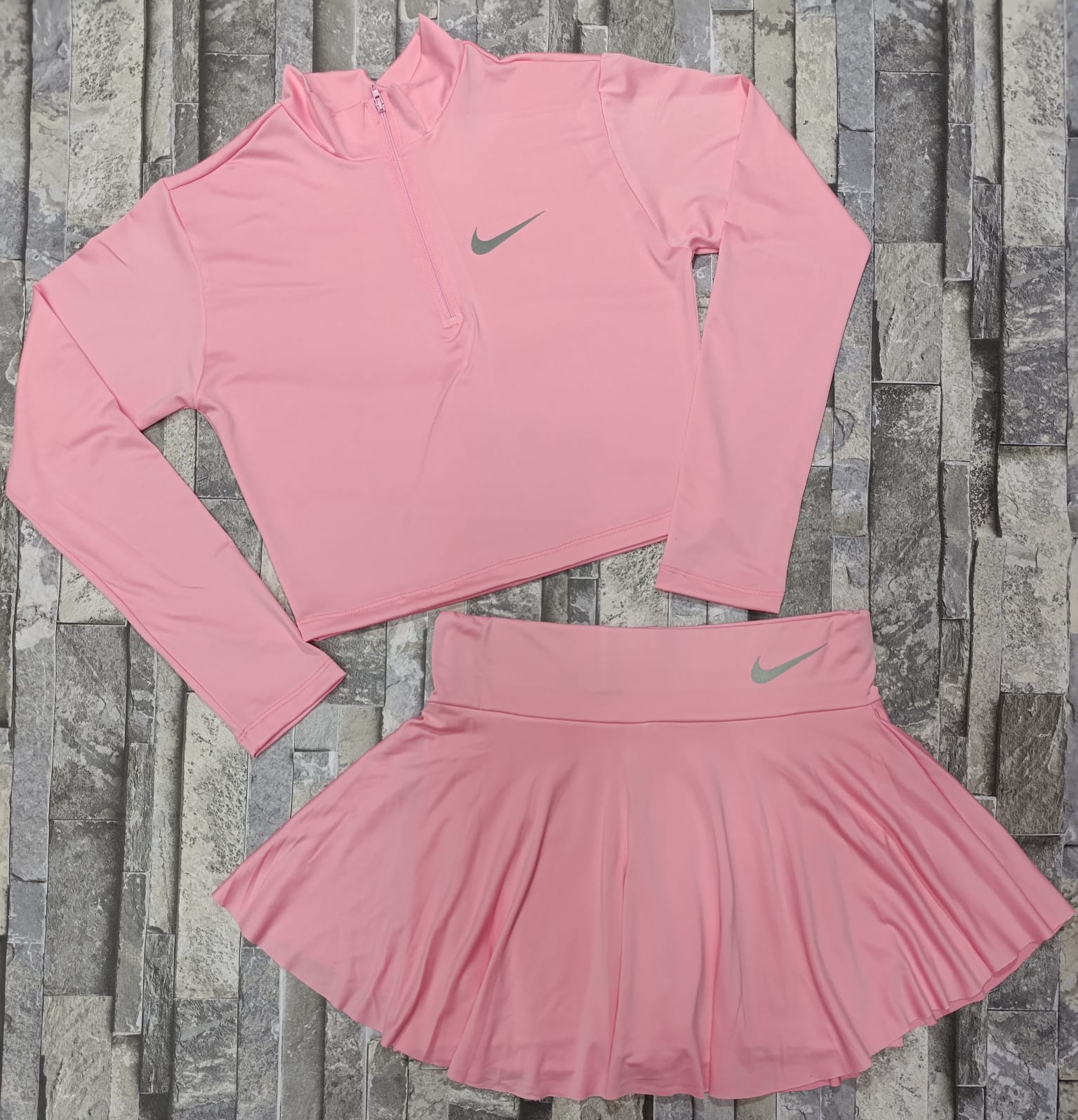 CONJUNTO DUO FALDA, BUZO