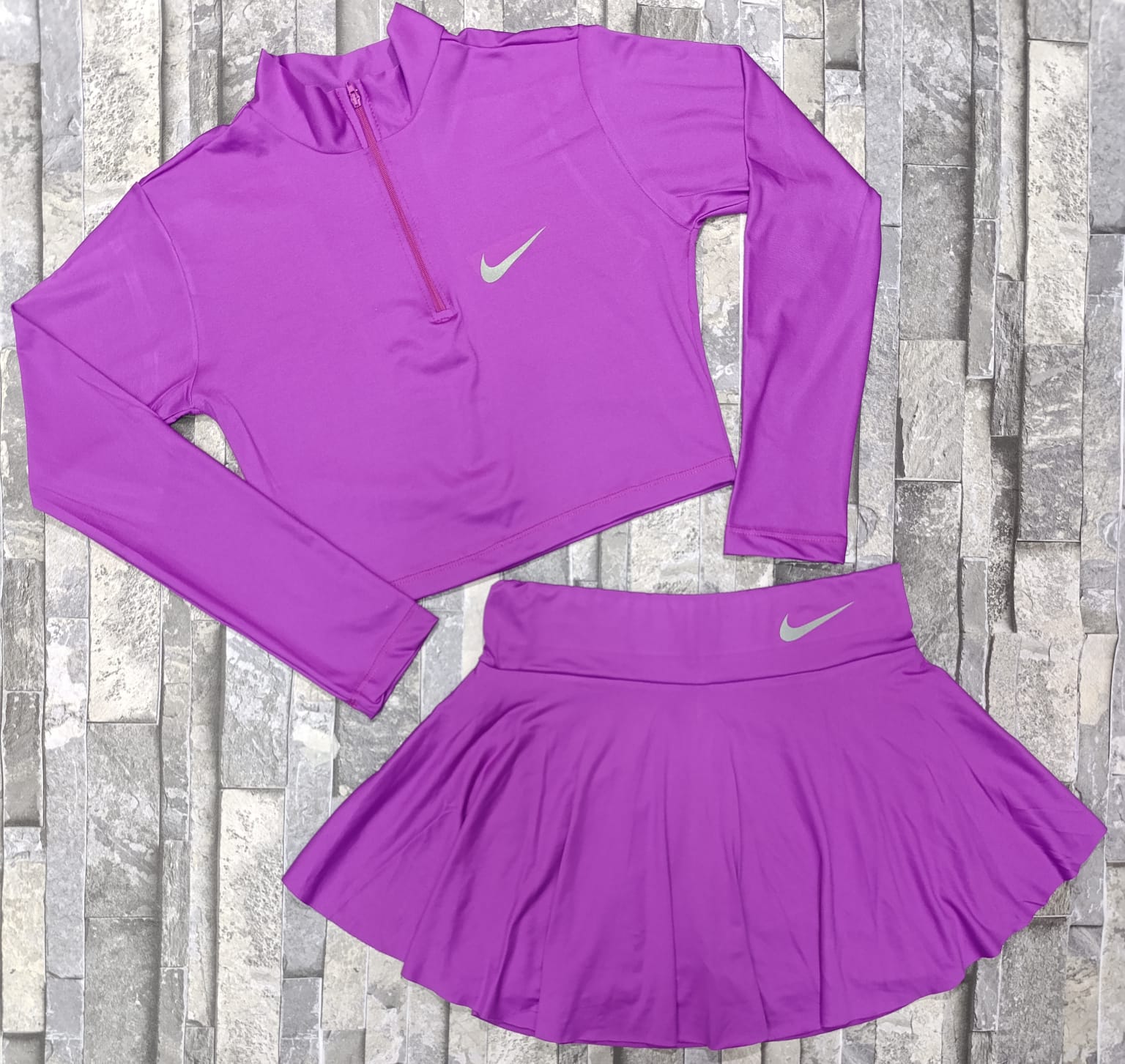 CONJUNTO DUO FALDA, BUZO