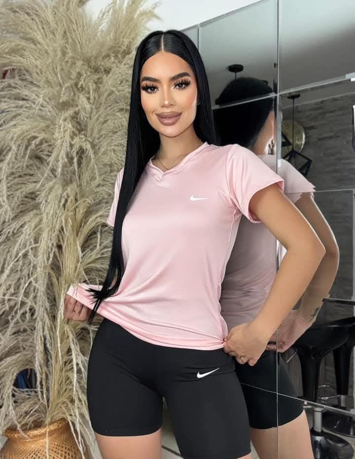 CONJUNTO DUO SHORT Y CAMISETA