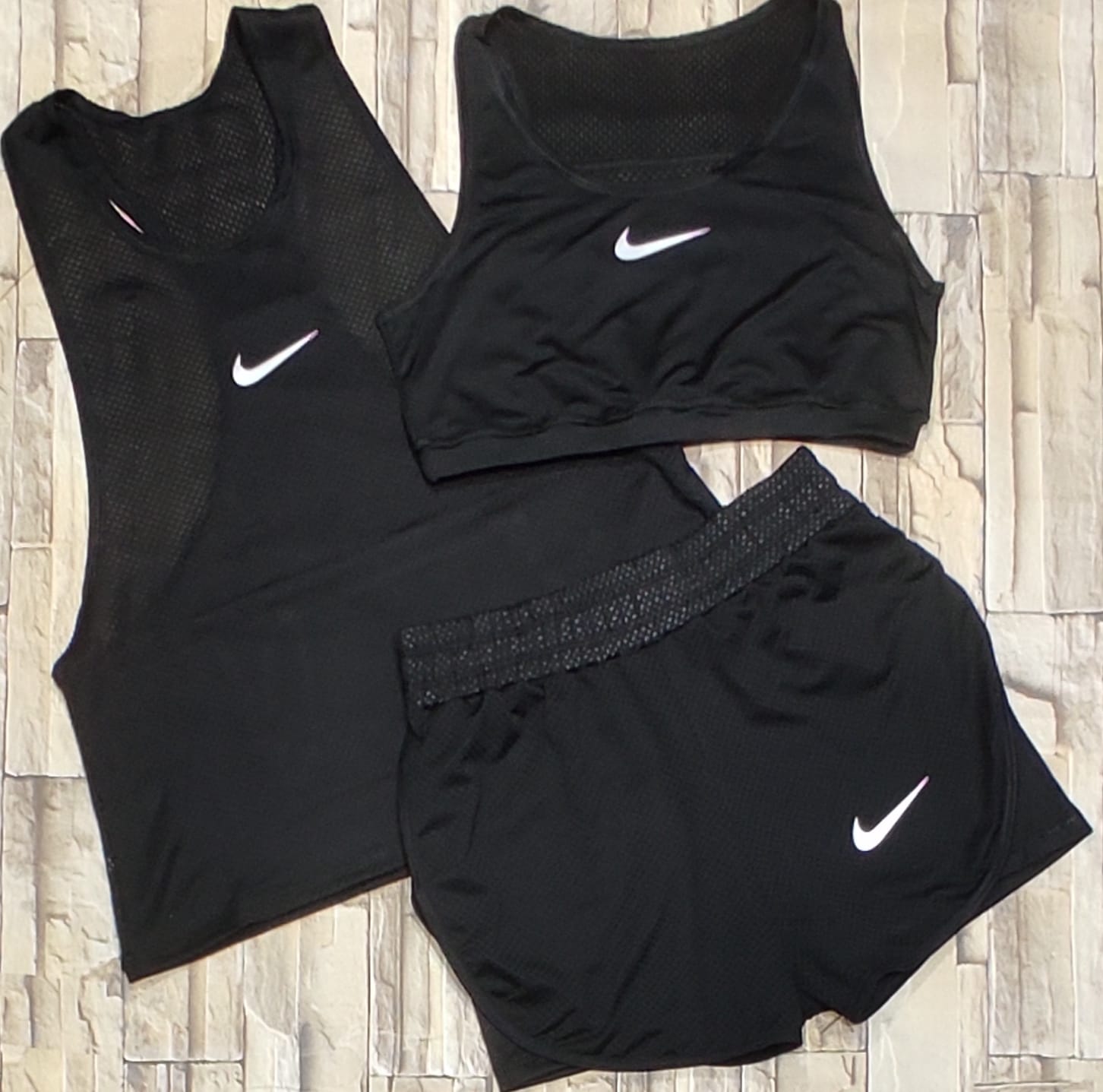 CONJUNTO TRIO SHORT, TOP Y BLUSA