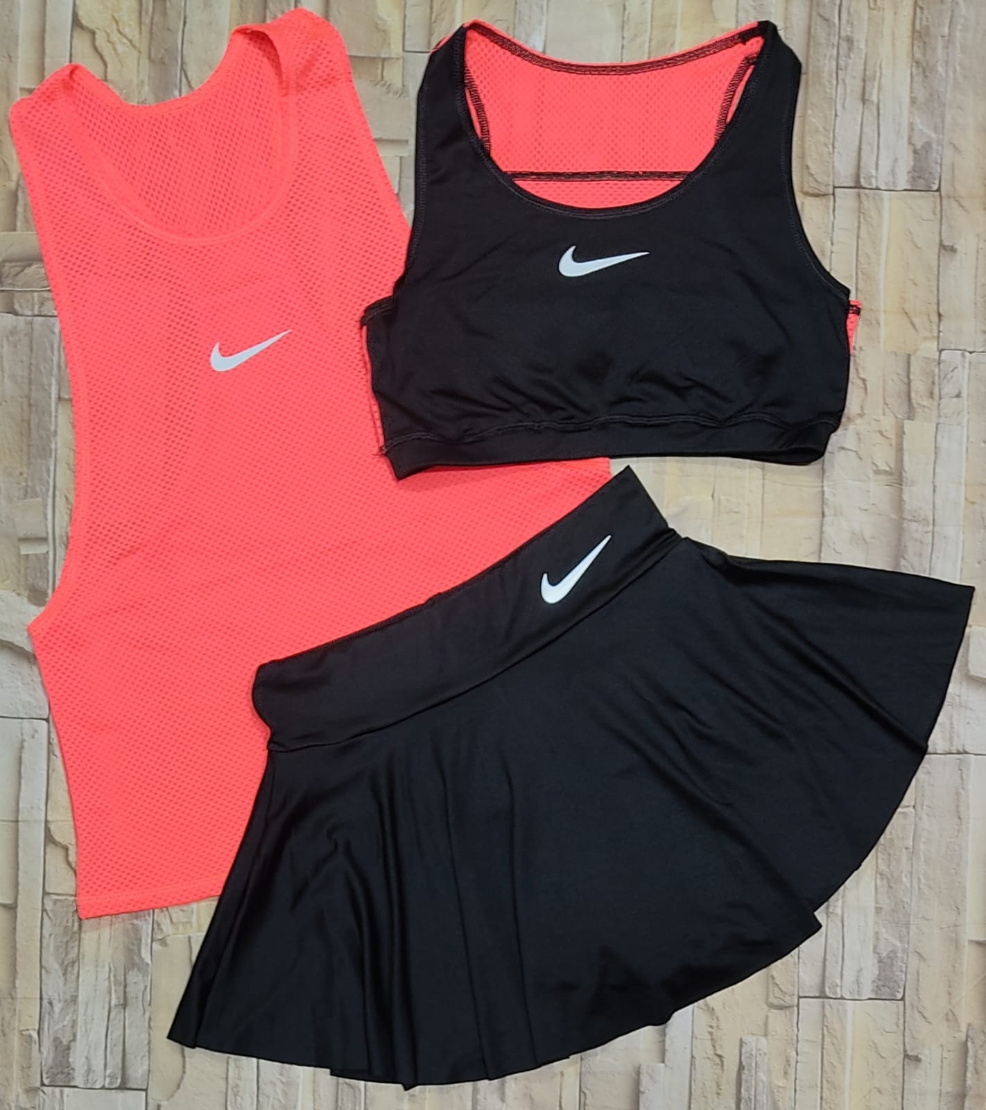 CONJUNTO TRIO FALDA, TOP, BLUSA