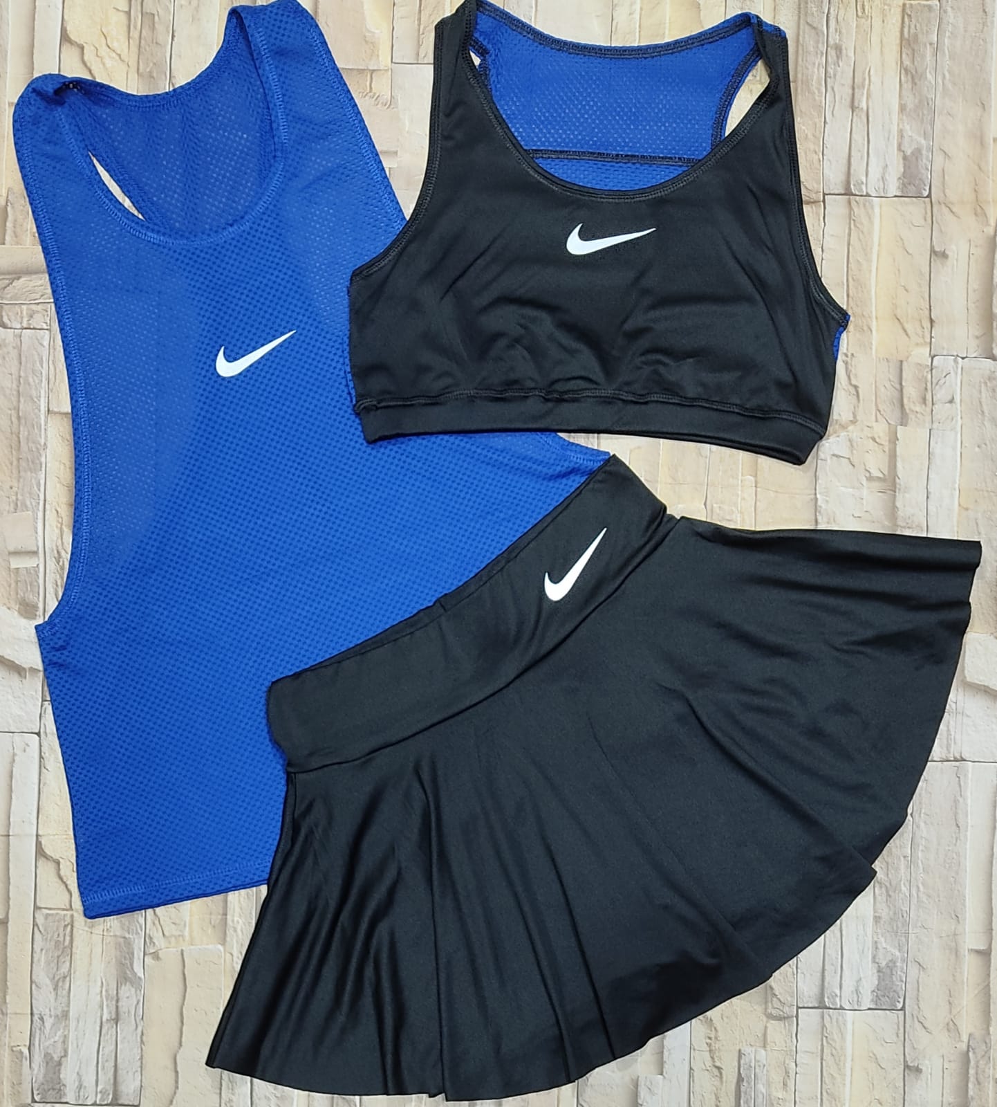 CONJUNTO TRIO FALDA, TOP, BLUSA