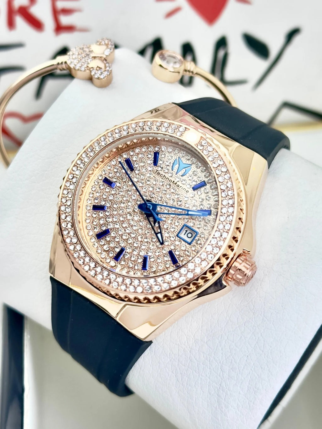 NVICTA TECHNOMARINE DAMA